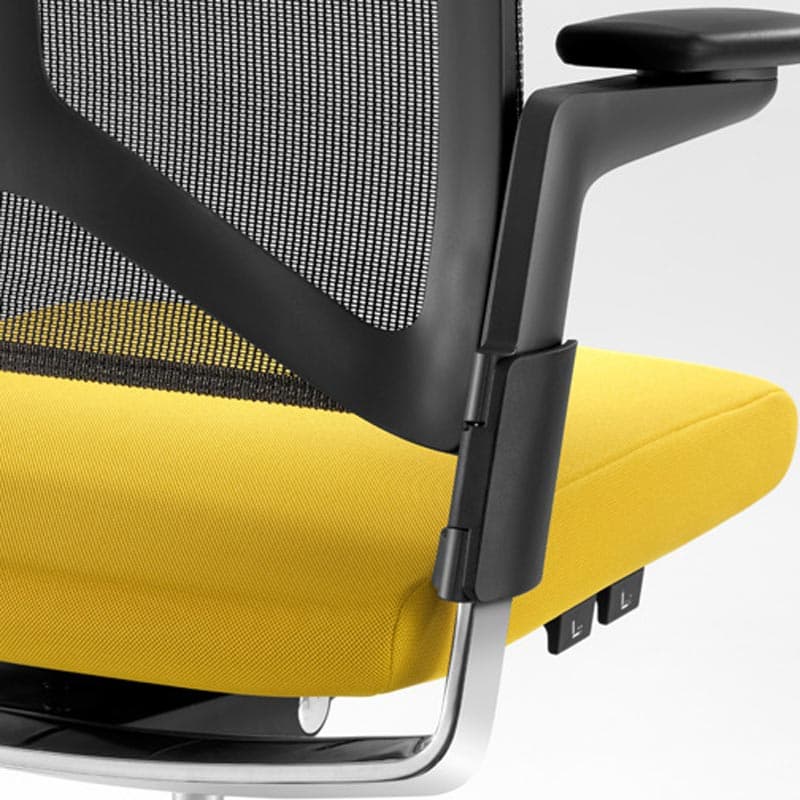 Camiro Swivel Office chair by Girsberger