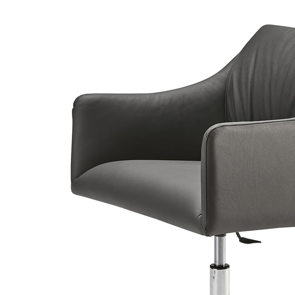 Isisdora 5Ways Swivel Chair By Italforma