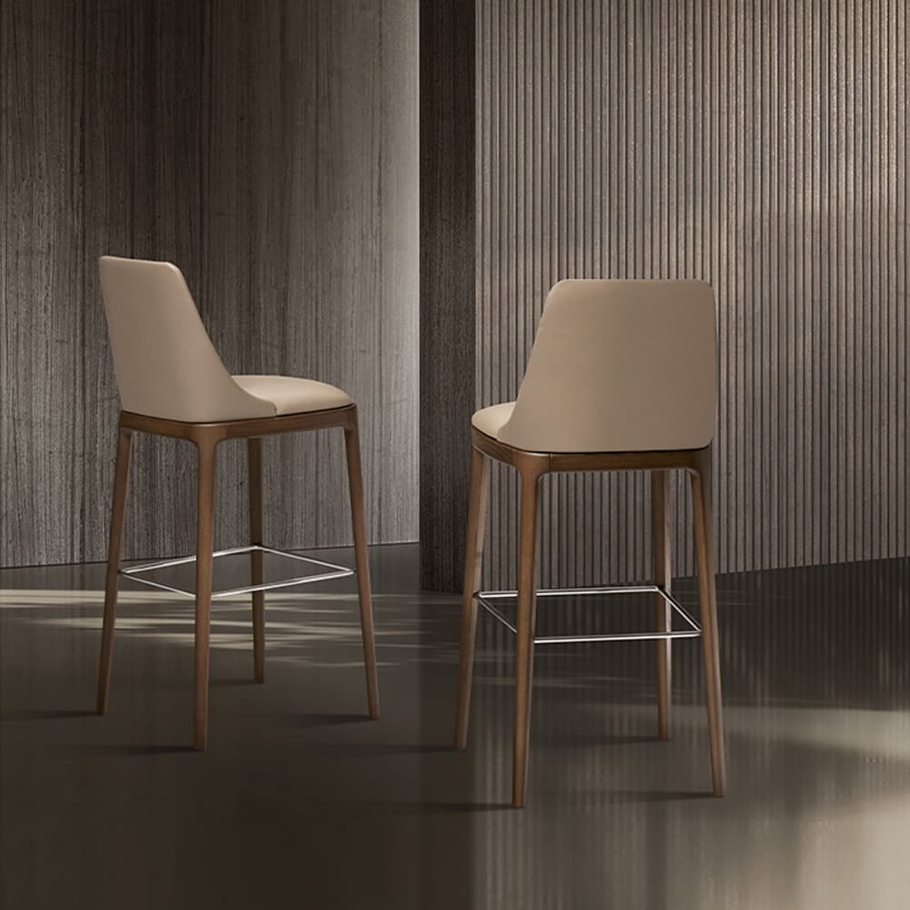 Max Wood Base Bar Stool By Italforma