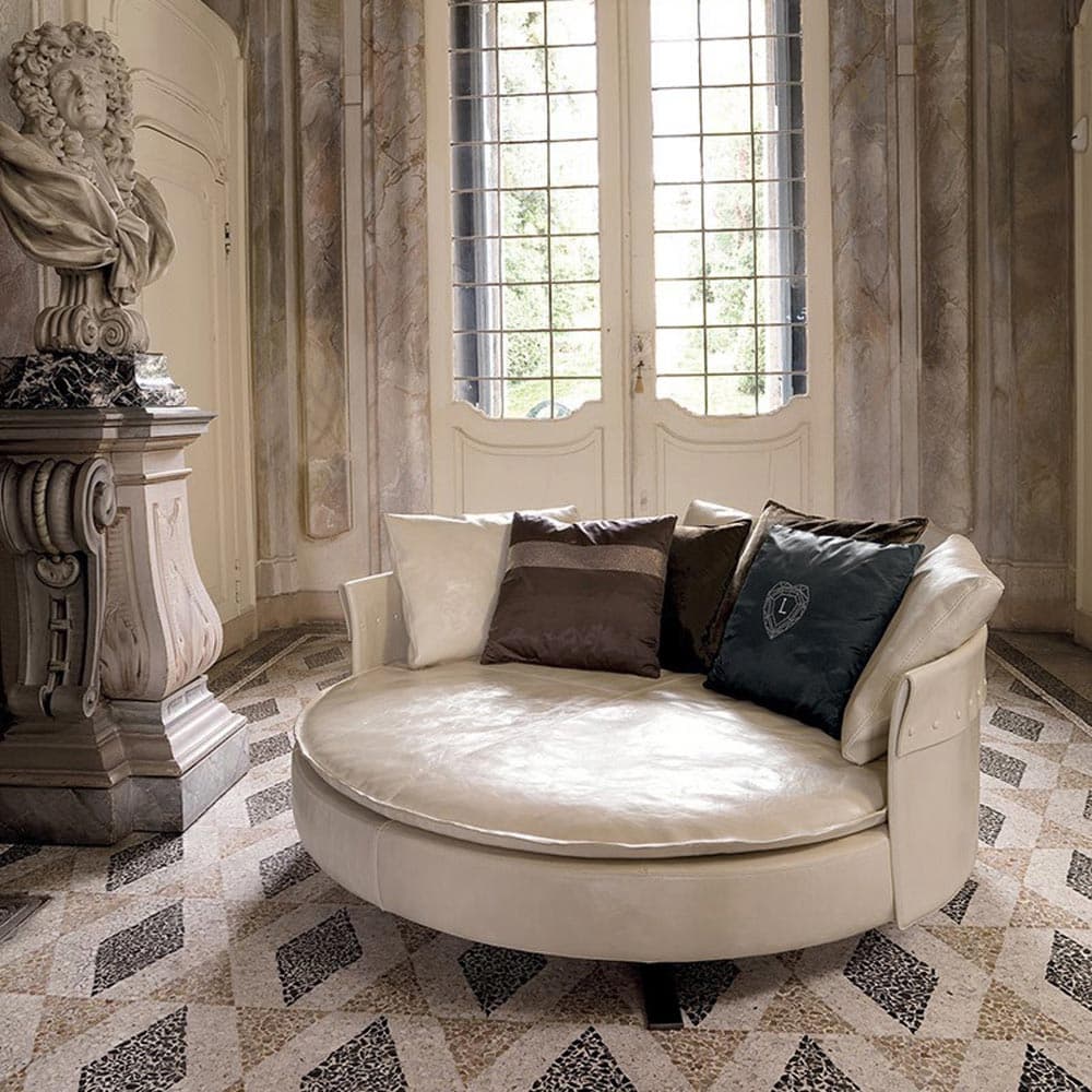 Charme Armchair by Longhi