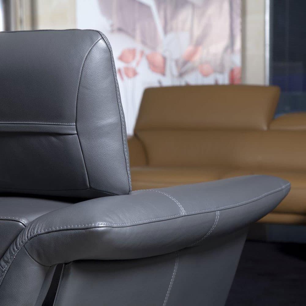 Heni Sofa by Nexus Collection