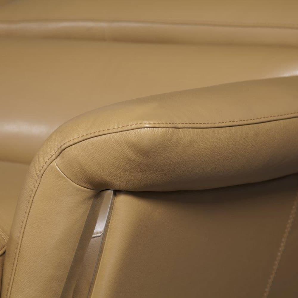 Heni Sofa by Nexus Collection