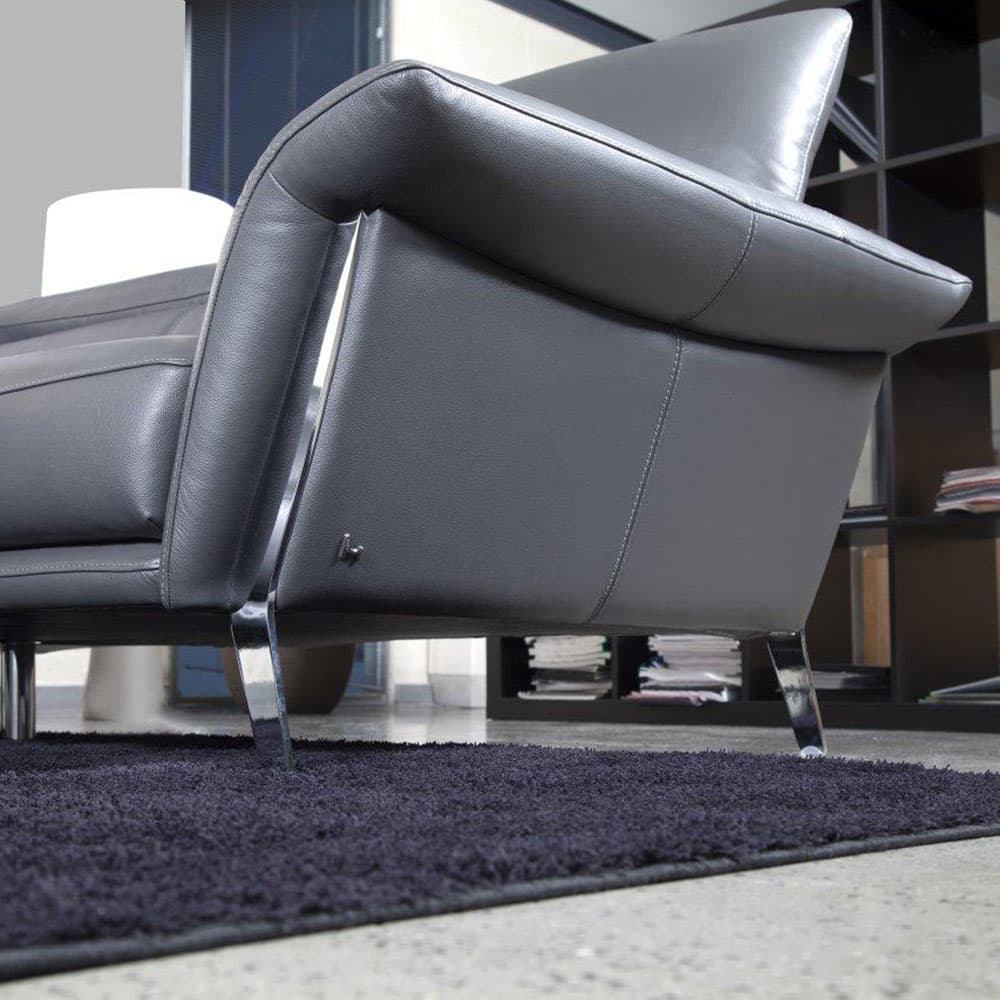 Heni Sofa by Nexus Collection