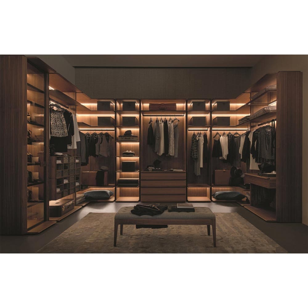 My Suite Walk In Wardrobe by Porada