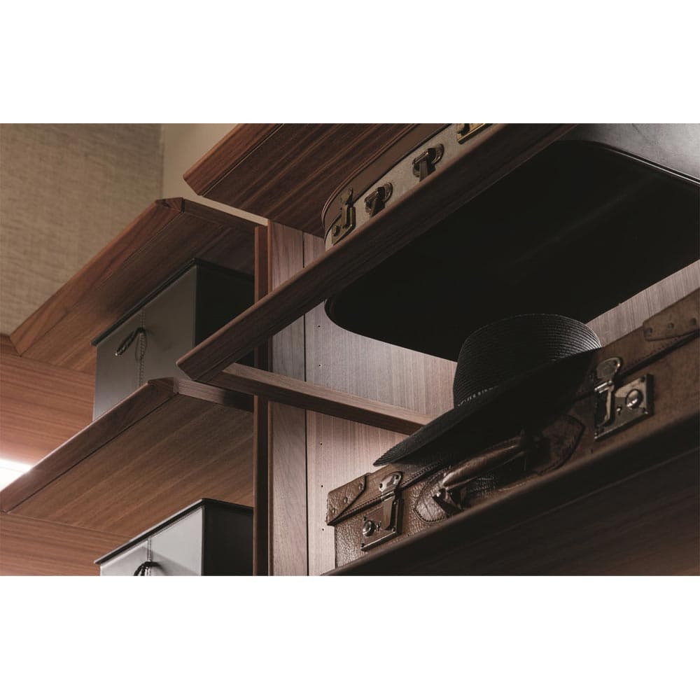 My Suite Walk In Wardrobe by Porada