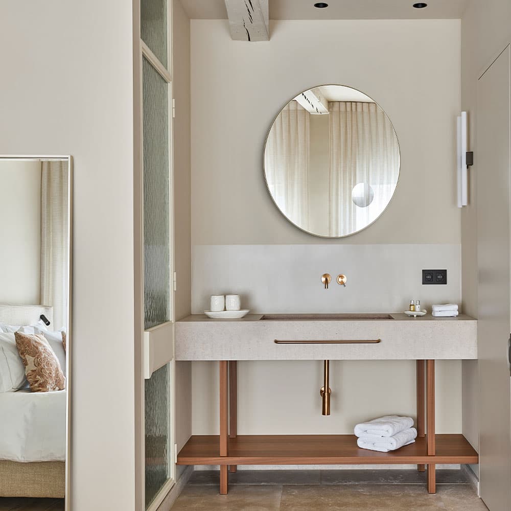 Hoop Zoom Bronze M Mirror By FCI London