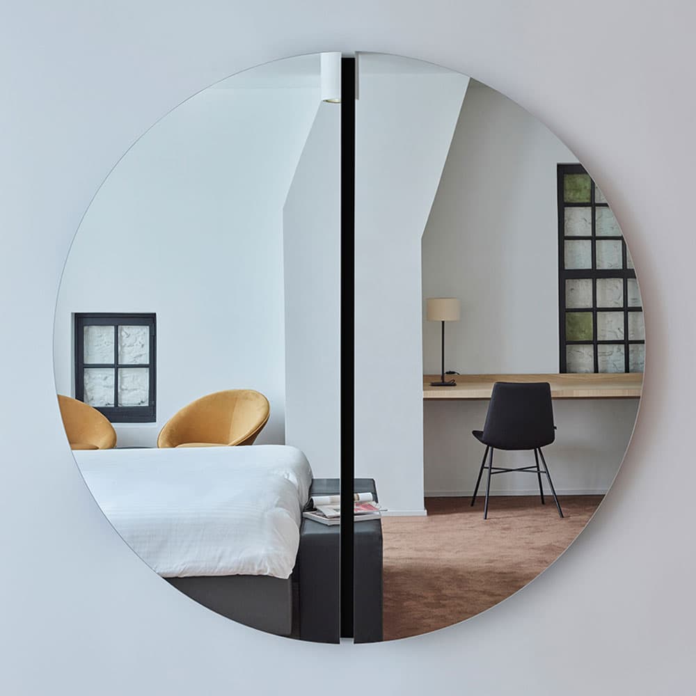 Luna Black Round M Mirror By FCI London