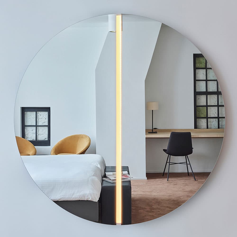 Luna Light Round M Mirror By FCI London