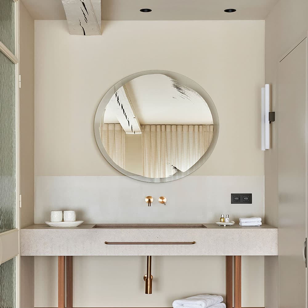 Paint Round Mirror By FCI London