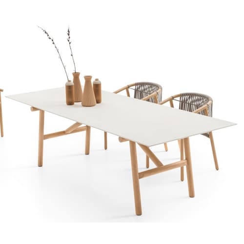 Isamu Outdoor Table By FCI London