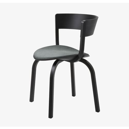 404SPF Dining Chair by Thonet | By FCI London