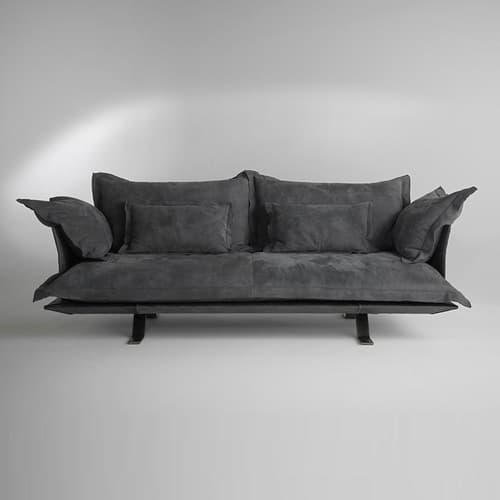 Model Sofa by Albedo Design