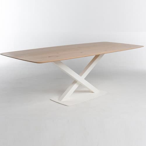Oxxi Dining Table by Bert Plantagie