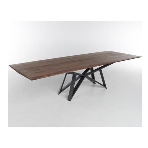 Stella Dining Table by Bert Plantagie