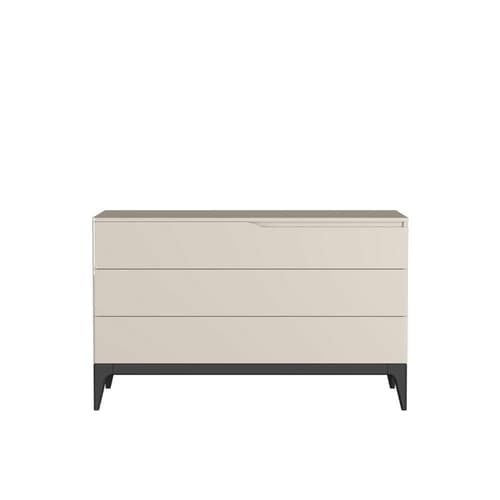 Guzi Chest of Drawer by Evanista