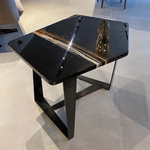 T156B Side Table by Gamma & Dandy | FCI Clearance