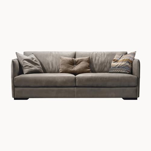 Alfred Sofa by Gamma and Dandy