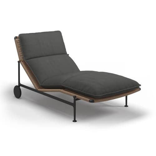 Zenith Sun Lounger by Gloster