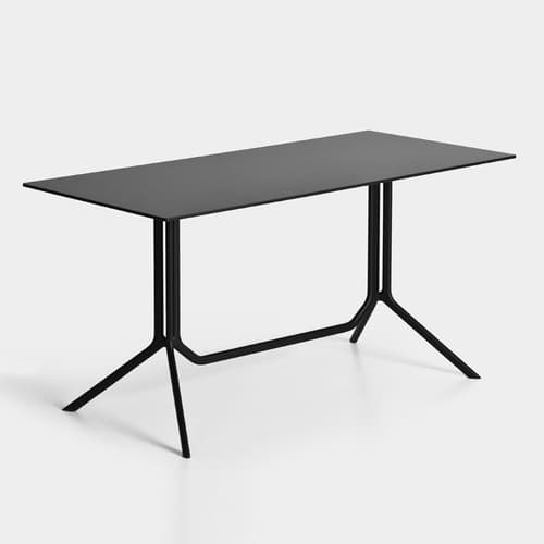 Poule Dining Table by Kristalia