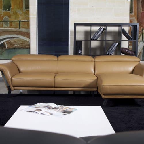 Heni Sofa by Nexus Collection