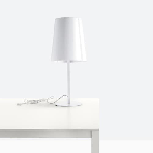 L001Ta A Table Lamp by Pedrali