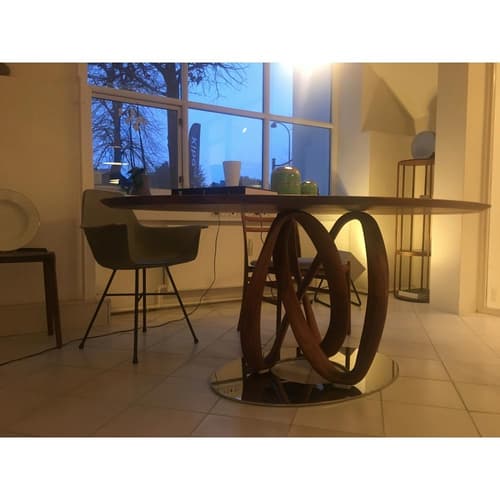 Infinity Elliptical 1 Base L Dining Table by Porada