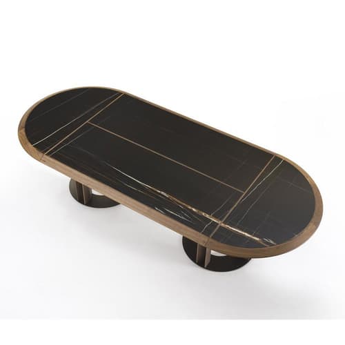 Thayl Oval Dining Table by Porada