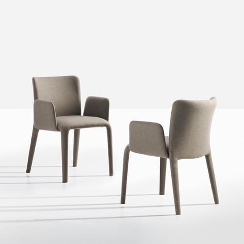 Lars 902-P Armchair by Potocco