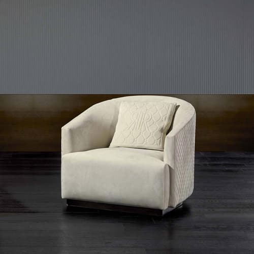 Opera Armchair by Rugiano