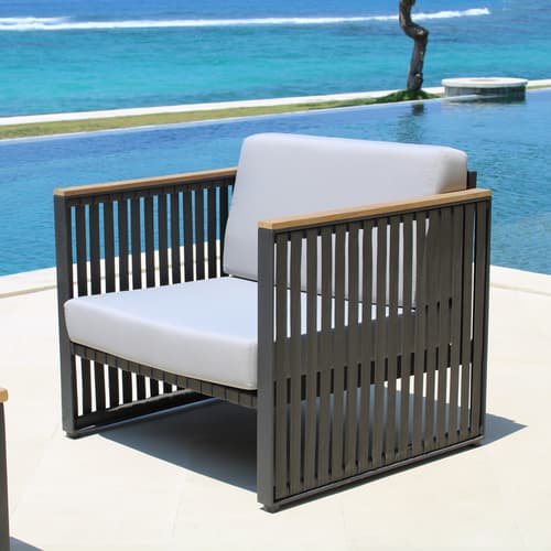 Horizon Outdoor Armchair by Skyline Design