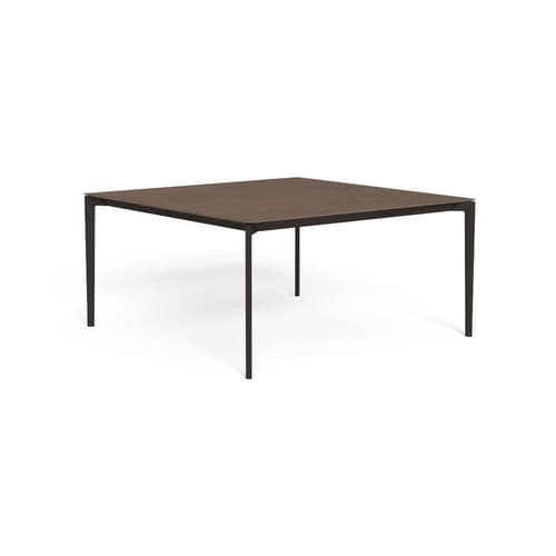 Leaf Outdoor Table by Talenti