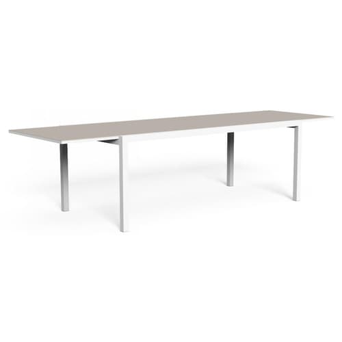 Maiorca Extendable Outdoor Table by Talenti