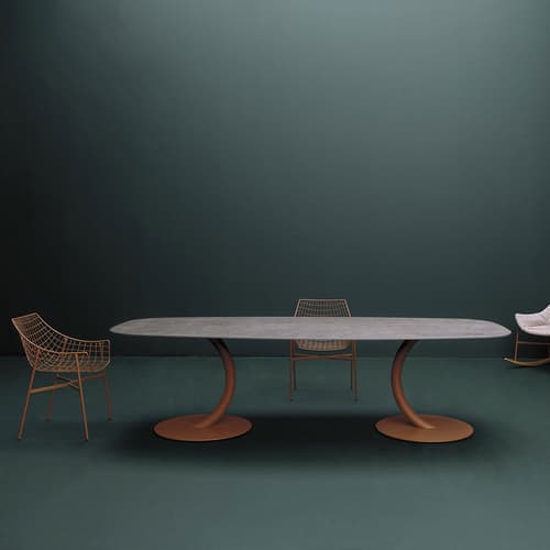 Flexion Double Base Outdoor Table by Varaschin