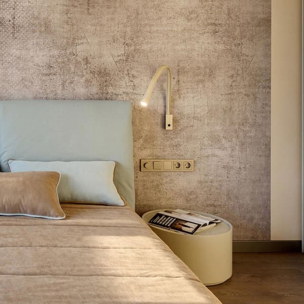 Flexiled AP L90 leather wall lamp by Contardi