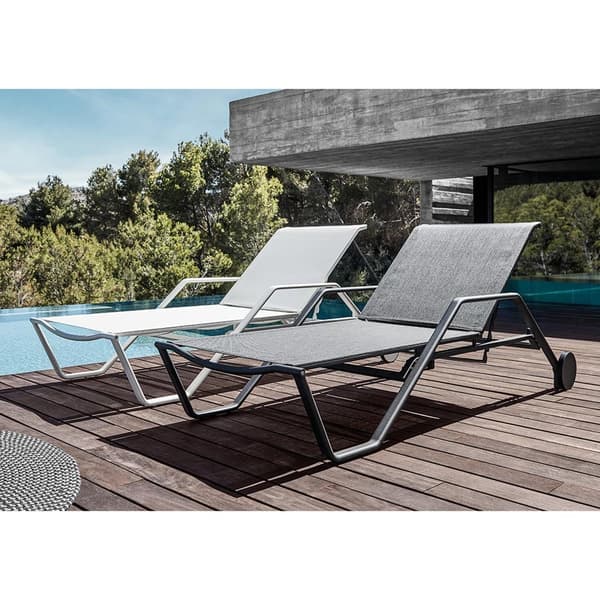 Gloster 180 Sun Lounger - sleek aluminium outdoor sun lounger with sling construction