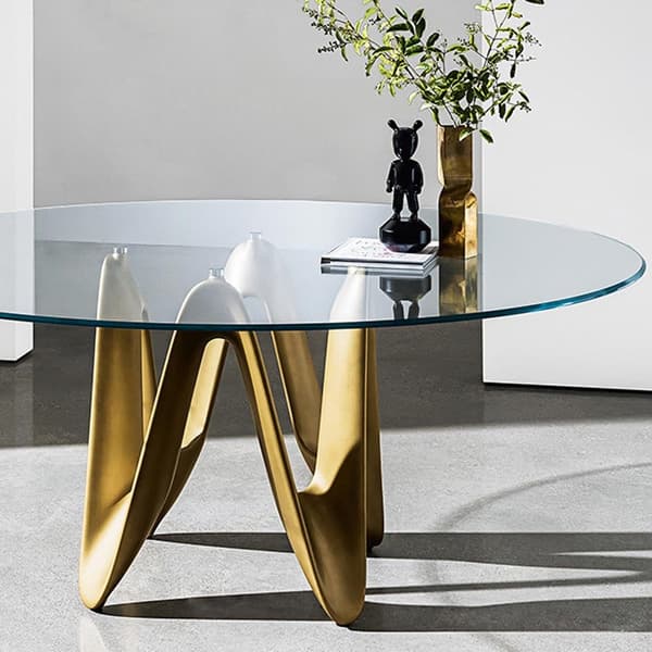 lambda circular dining table by sovet italia