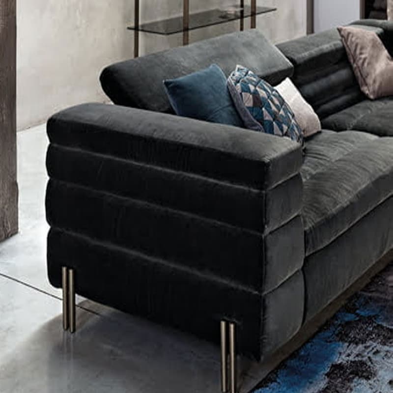 Mayfair Sofa by Arketipo | By FCI London