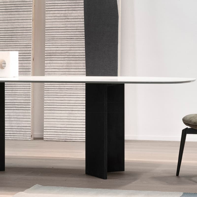 Wings Dining Table by Cierre