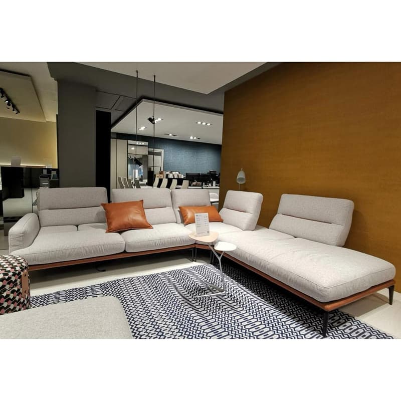 Feng Sofa by Valore Collezione | FCI Clearance