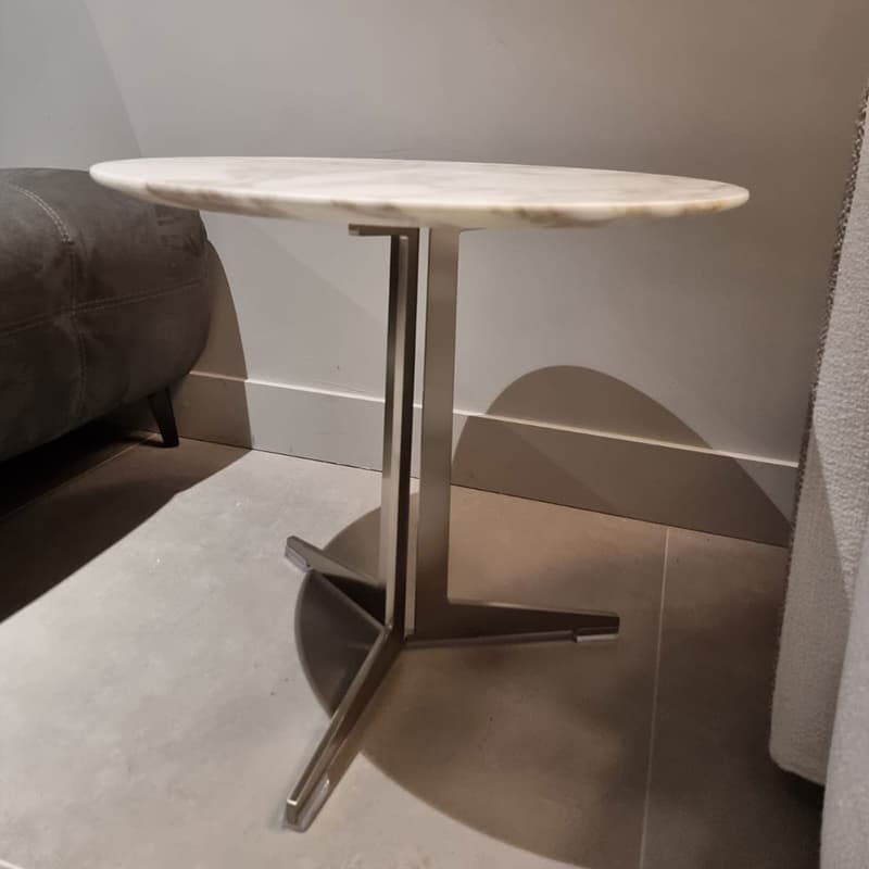 Fly Small Side Table by Flexform | FCI Clearance