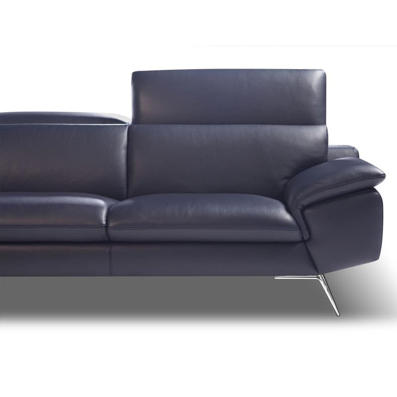 Zuma Sofa by Nexus Collection