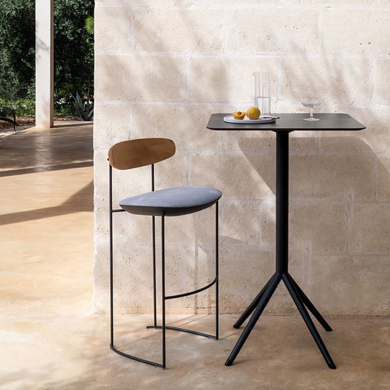 Keel Light Outdoor Barstool By FCI London