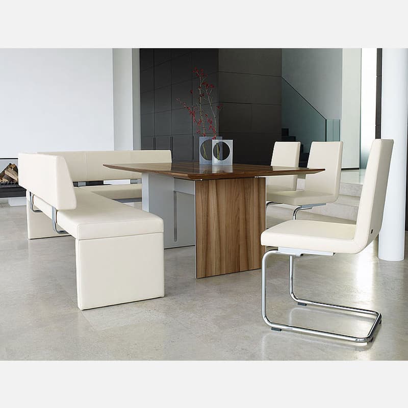 620 Chair Dining Chair By FCI London