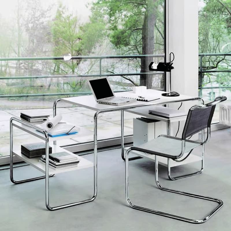 S 285 2 Desk by Thonet | By FCI London