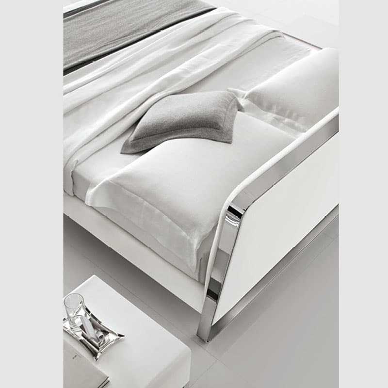 Blade Double Bed by Alivar