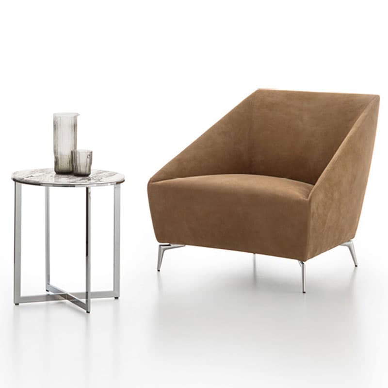 Zoe Armchair Alivar FCI London