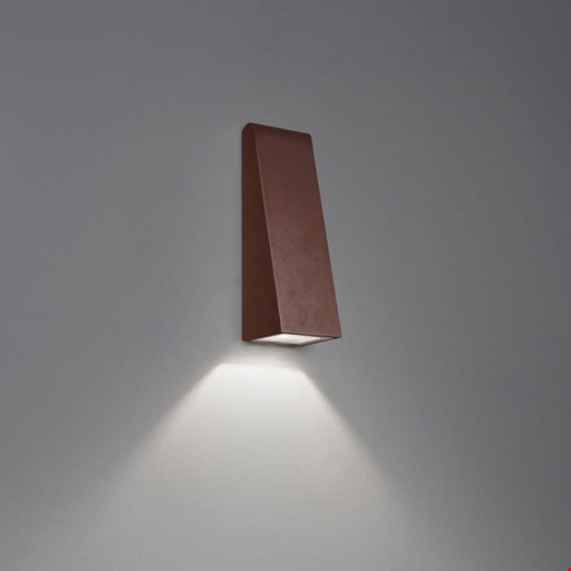 Cuneo Wall Lamp by Artemide
