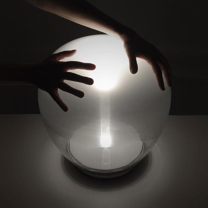 Emptia Table Lamp by Artemide
