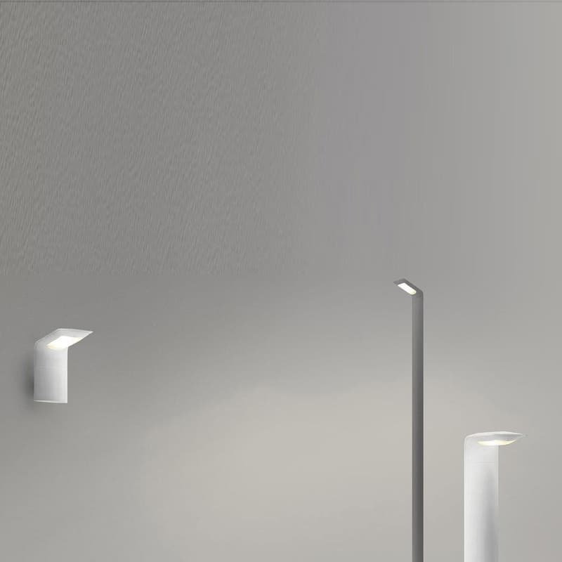 Trick Wall Lamp by Artemide
