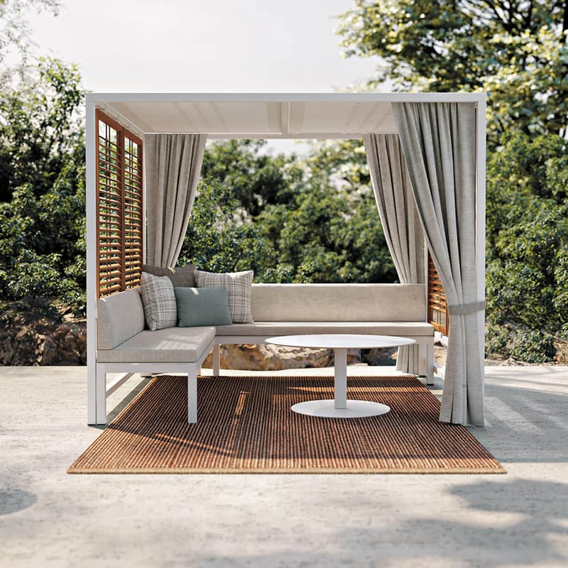 Alcova Outdoor Lounge by Atmosphera